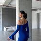Royalblaues One-Shoulder-Midikleid – Geraffte Eleganz mit ausgestelltem Ärmel